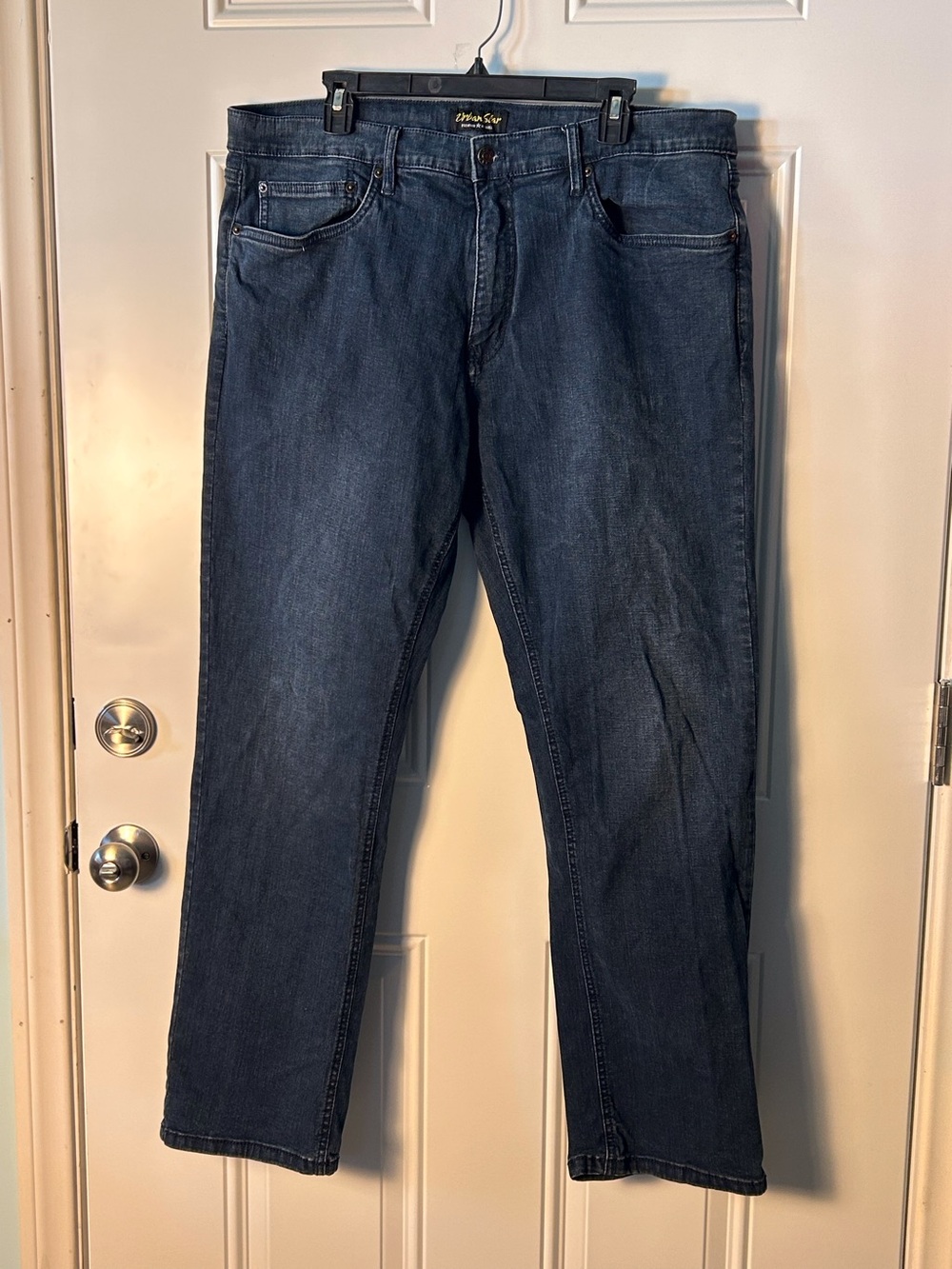 Urban Star Men’s Blue Denim Jeans 40 X 32 Straight
Leg Casual Everyday Jeans